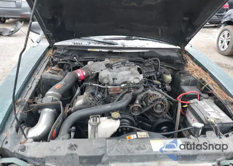 2001 Ford Mustang z USA, uszkodzony, nr VIN 1FAFP404X1F110803